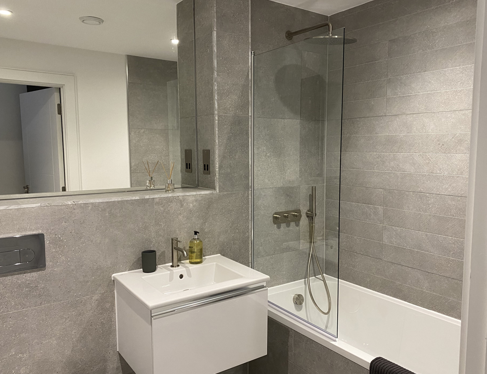 ty-cornel-Bathroom-pontcanna